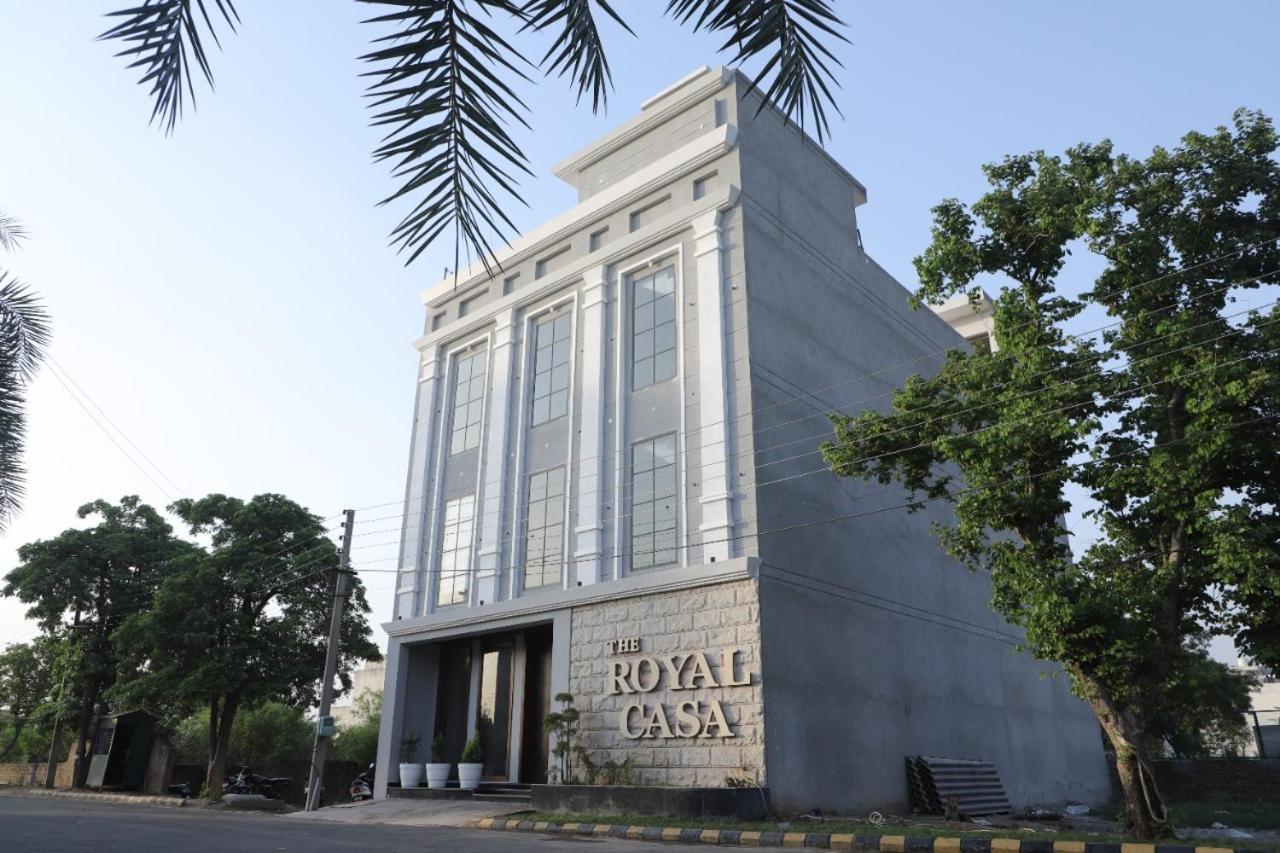 The Royal Casa Hotel Ludhiana Exterior foto